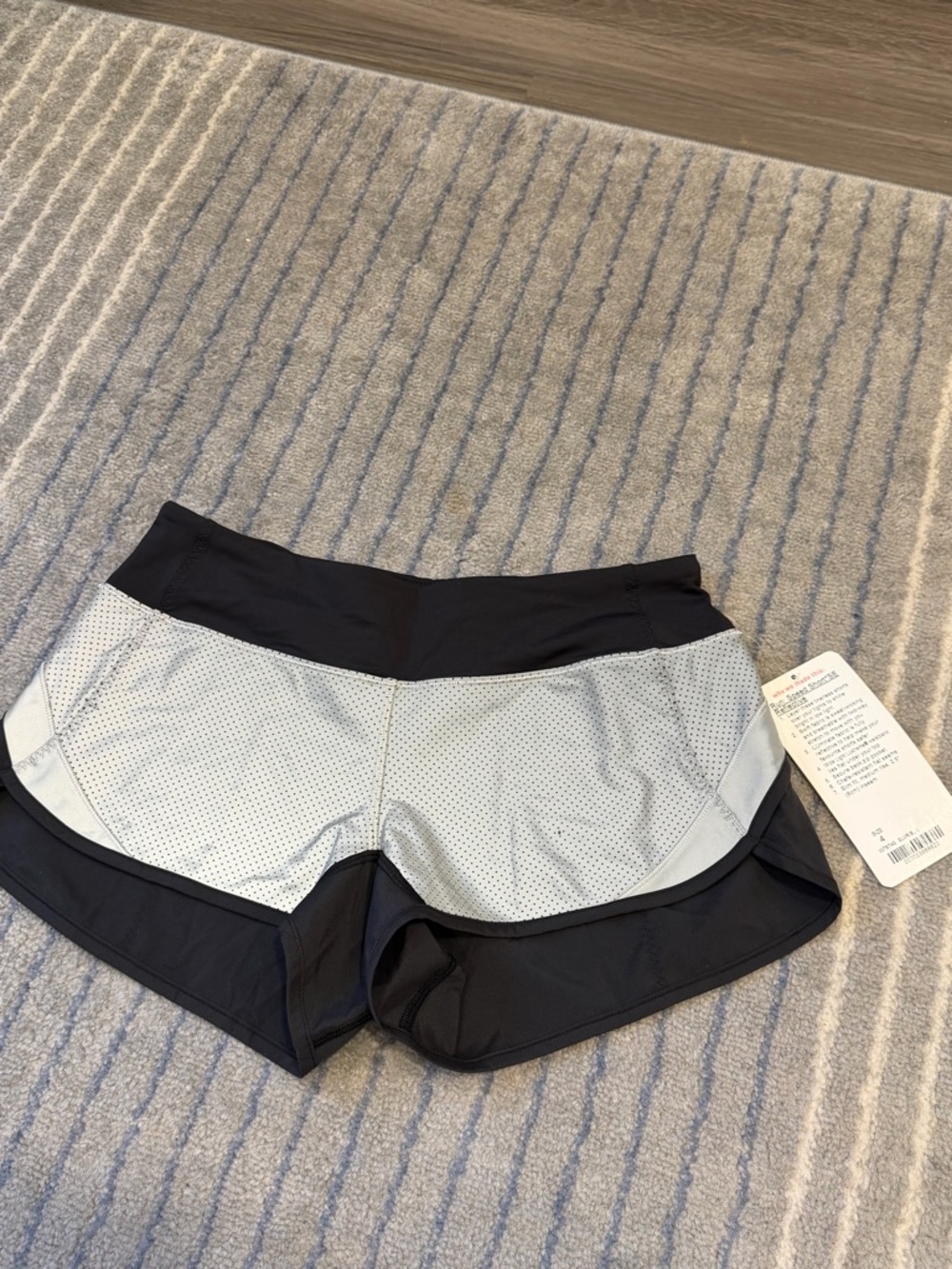 Lululemon Speed Short Reflective